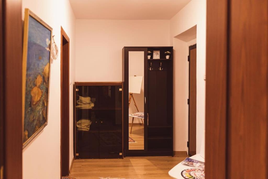 Art Studio Myslym Shyri Tirana Exterior foto